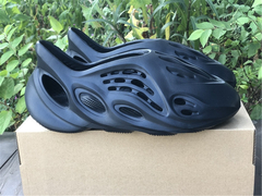 yeezy foam runner black - comprar online