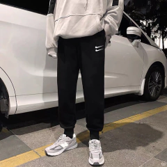 Calça Sportswear Swoosh na internet