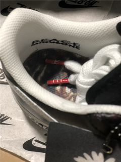 G-Dragon x PEACEMINUSONE - Air Force 1 Low na internet