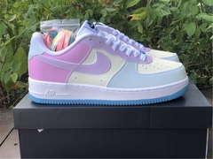Imagem do Air Force 1'07 LX UV ( Muda de cor com calor do Sol )