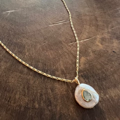 Colar Pérola Barroca e Cristal Aqua