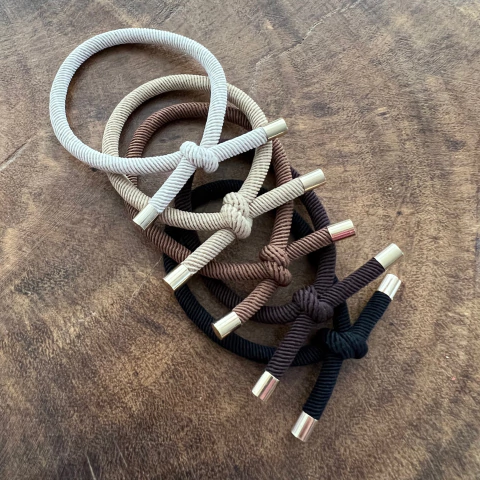 Elástico Ponta Metal Dourado