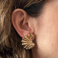 Brinco Orgânico - Banho Ouro - comprar online