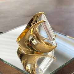 Anel Banho Ouro e Cristal na internet