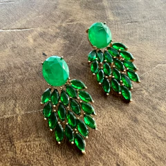 Brinco Zircônia Navete Verde