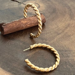 Brinco Argola Trançada Grande - Banho Ouro na internet