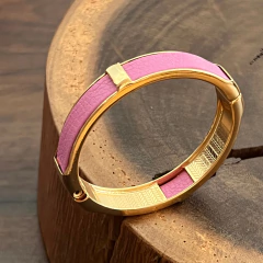 Bracelete Couro Rosa