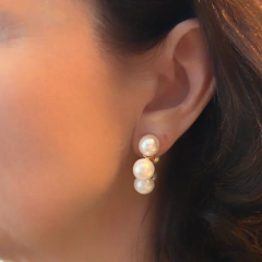 Argola Dourada Aberta Pérola Shell - Banho Ouro - comprar online