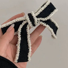 Presilha Laço Bordado Missangas - loja online