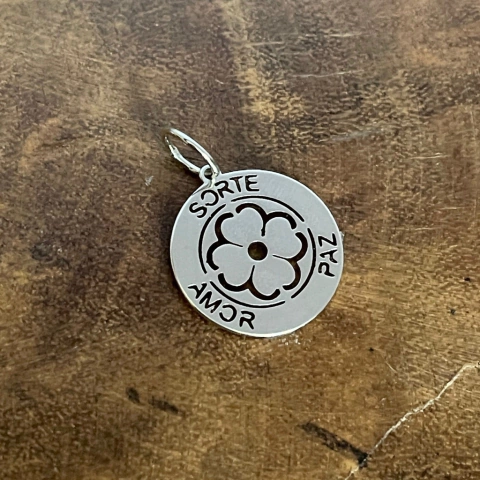 Pingente Trevo Ródio