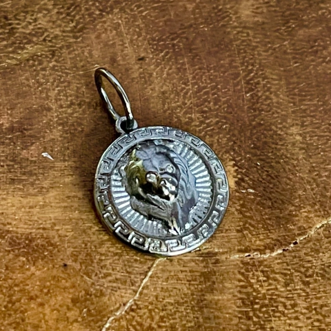 Pingente Leão Versace Ródio Negro