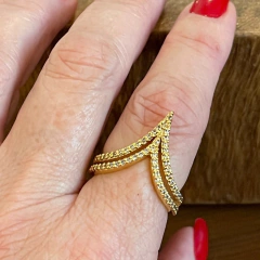 Anel Zircônias Banho Ouro - comprar online