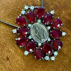 Colar Nossa Senhora Zircônias na internet