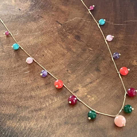 Colar Longo Pedras Naturais - Banho Ouro