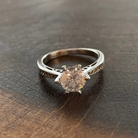 Anel Solitário - Banho Ródio