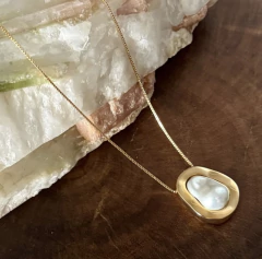 Colar Pérola Orgânica - Banho Ouro