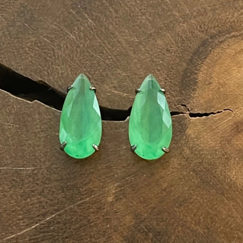 Brinco Gota Verde - Ródio Negro