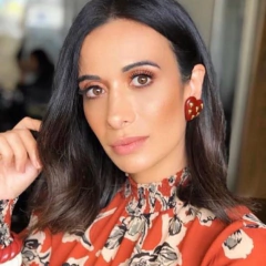 Brinco Coração Tachas - Banho Ouro - comprar online