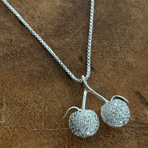 Colar Cereja Cravejada - Banho Ródio