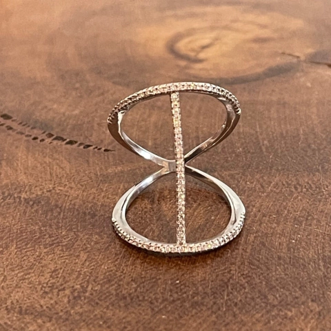 Anel Banho Ródio Zircônias