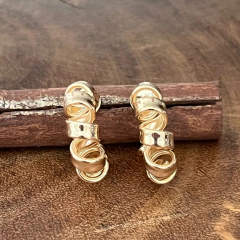 Brinco Argola Thássia Espiral - Banho Ouro - comprar online