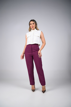 CALÇA MAY ROXA na internet