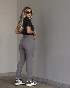 BLUSA MILA PRETA na internet