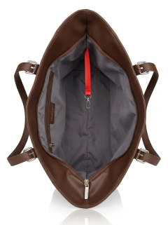 Cartera con tachas ecocuero en internet
