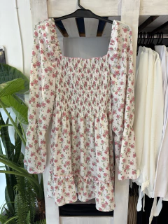 Vestido Floreado con Volados Manga Larga en internet