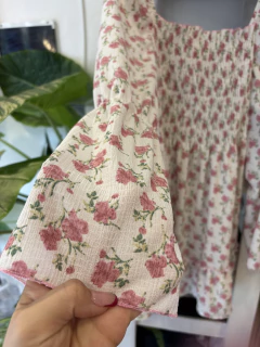 Vestido Floreado con Volados Manga Larga - comprar online