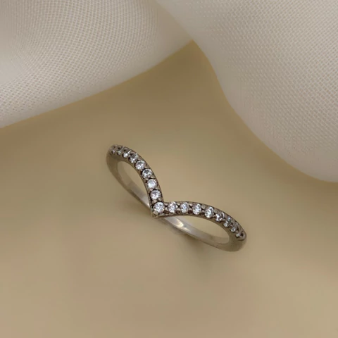 Anel aparador/ meia aliança 13 com Diamantes - Ouro 18k