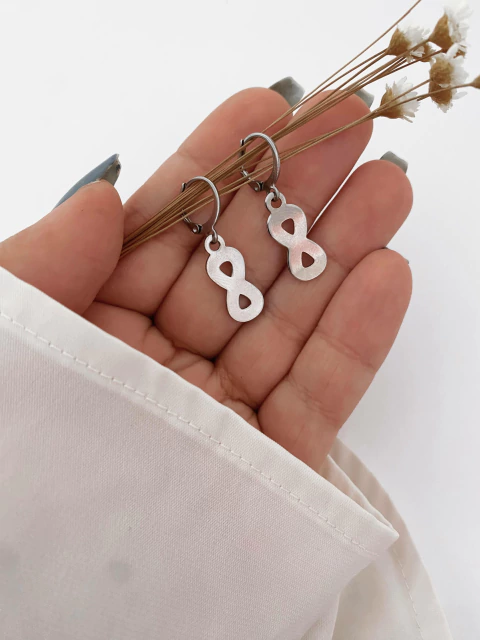Argolinhas em aço inox infinitos - COD. A164-33 - comprar online