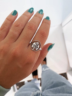 Anel em aço inox árvore frutos círculo 3 - COD. A205i - Hellô Acessórios