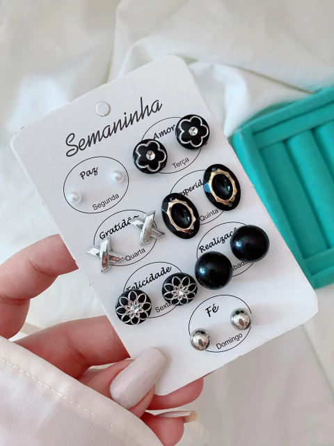 Semaninha em biju com 7 pares de brincos (mod. 11) - comprar online