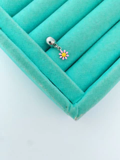 Imagem do Berloque em aço inox margarida esmaltada - 5 cores - COD. A203(mod. 52)