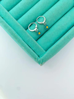 Imagem do Argolinhas em aço inox margarida esmaltada - 5 cores - COD. A164-22