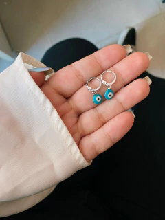 Argolinhas em aço inox olho grego esmaltado - 3 cores - COD. A164-39 - comprar online