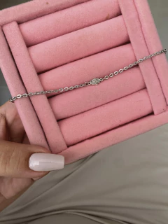 Pulseira em biju mini mão de fátima - COD. H83P na internet