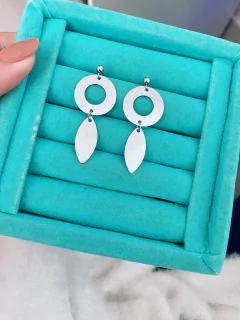 Brincos em aço inox círculo vazado folha lisa 4,5cm - COD. HA48B - comprar online