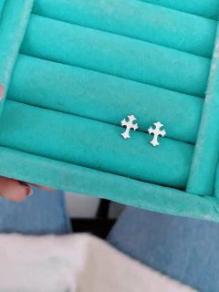 Brincos em aço inox Cruz 10mm - corte a laser - COD. A375G na internet