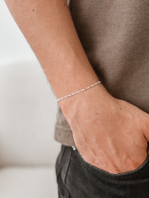 Pulseira Cartier Fio 1,5mm - 20cm