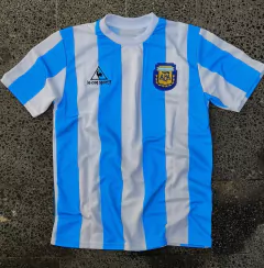 Camiseta maradona 1986 titular en internet