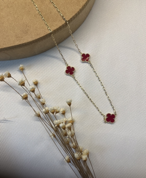 Colar 3 Trevos Vermelhos Folheado a Ouro 18K - comprar online