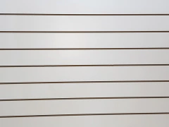 Hoja entera de Panel Ranurado Melamina 18mm 2,60mtsx1,80mts- Blanco Fábrica - comprar online