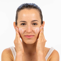 Imagen de DERMAGLOS FACIAL HIDRATANTE DE DIA CREMA 70G