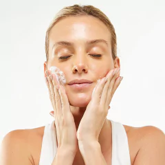 CAVIAHUE ESPUMA DE LIMPIEZA FACIAL X 150ML en internet