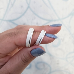 Aliança Compromisso Reta diamantada prata 5mm