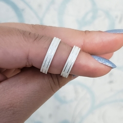 Par de aliança reta prata 4mm