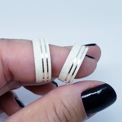Unidade aliança de namoro Reta diamantada prata 8mm