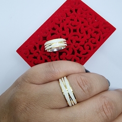 Aliança Compromisso Reta diamantada prata com ouro 7mm - comprar online